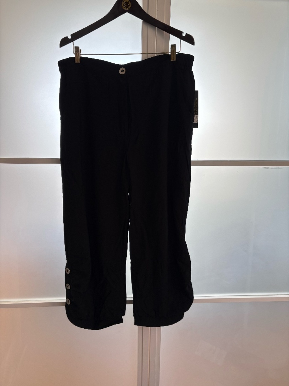 I.C. Collection by Connie K Black Crop Pants Button Tulip Cuff Lagenlook XL NWT